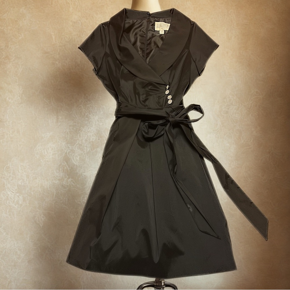 Julian Taylor Elegant Dress 14 1950s Inspired Tulle Overlay‎ Vintage Chic Retro